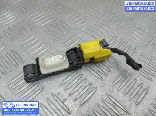 Датчик удара (Airbag) на Volkswagen Phaeton (3D)
