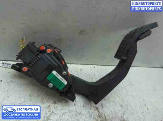 Педальный узел (педаль) на Audi A8 (D3, 4E)