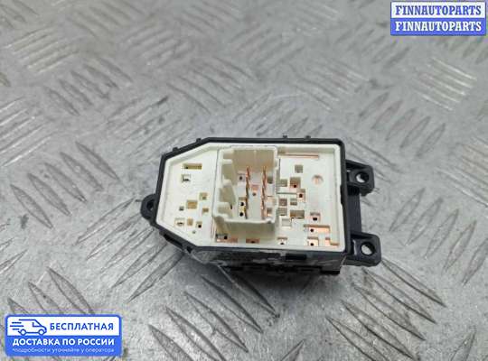 Блок управления зеркал на Hyundai Santa Fe III (DM, NC)