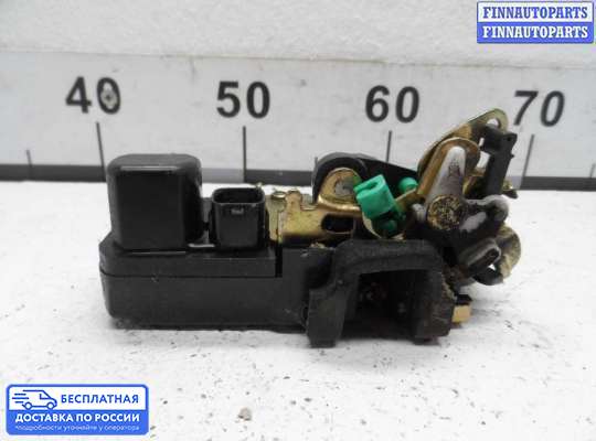 Замок боковой двери на Jeep Cherokee II / Liberty (KJ)