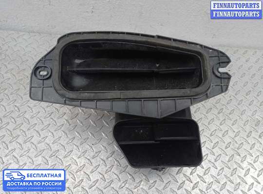 Воздухозаборник на Jeep Grand Cherokee IV (WK2)