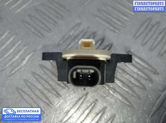Датчик удара (Airbag) на Audi A8 (D4, 4H)