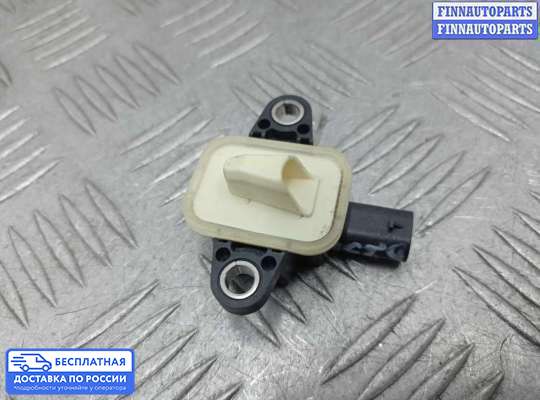 Датчик удара (Airbag) на Audi A8 (D4, 4H)