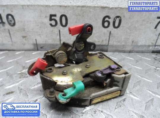 Замок боковой двери на Dodge Stratus I
