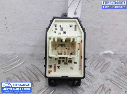 Блок управления зеркал на Hyundai Santa Fe III (DM, NC)
