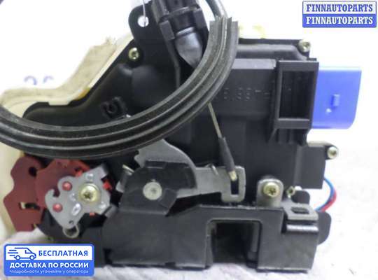 Замок боковой двери на Volkswagen Phaeton (3D)