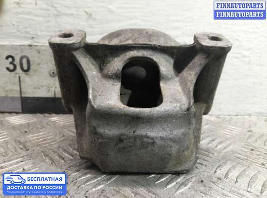 Кронштейн ДВС (лапа) на Audi A5 (8T)