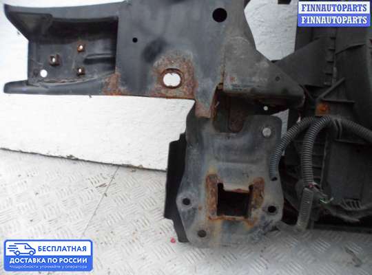 Замок капота на Volkswagen Transporter T5