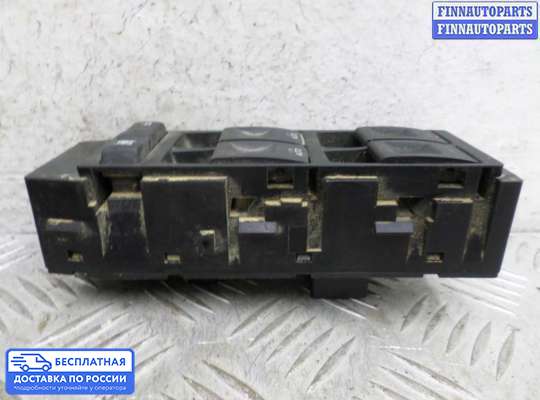 Блок управления стеклоподъёмниками на Chrysler 300C I (LX)