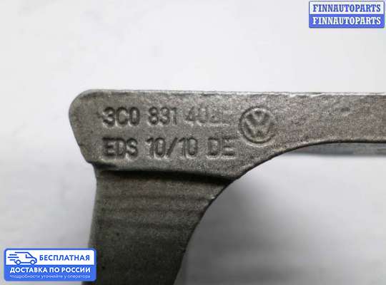 Петля двери на Volkswagen Passat CC (357)