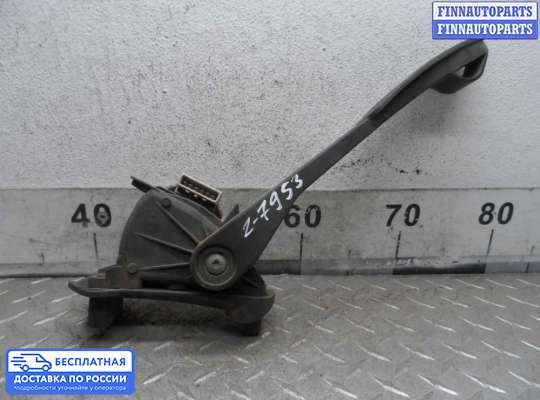 Педальный узел (педаль) на Volvo S60 I | V70 II (P2)