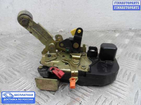 Замок боковой двери на Jeep Cherokee II / Liberty (KJ)