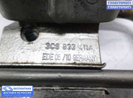 Петля двери на Volkswagen Passat CC (357)
