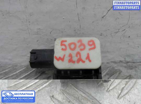 Датчик удара (Airbag) на Mercedes-Benz S (W221)