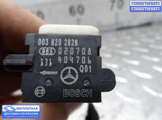 Датчик удара (Airbag) на Mercedes-Benz ML (W164)
