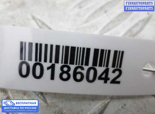 Петля крышки багажника на Ford Focus I