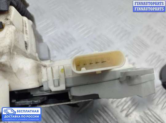 Замок боковой двери на Audi A6 (C7)