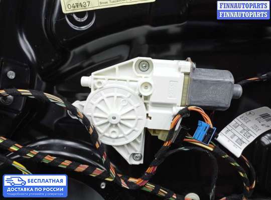 Замок боковой двери на Mercedes-Benz GL (X164)
