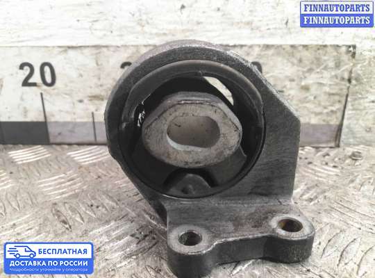 Подушка КПП на Land Rover Discovery IV