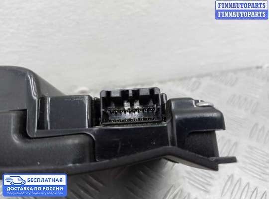 Фонарь салона (плафон) на Acura MDX (YD2)