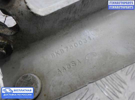 Петля капота на Range Rover Sport I (L320)