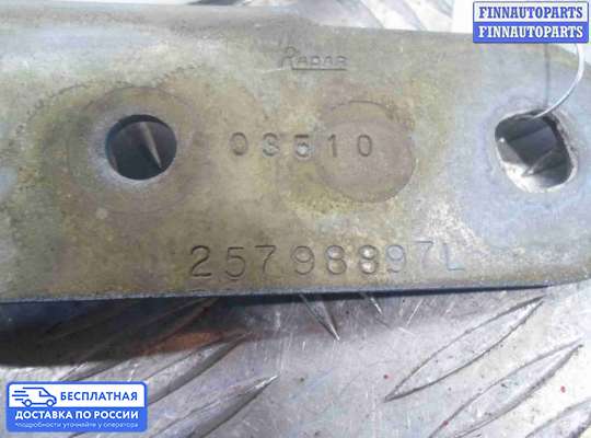 Петля капота на Chevrolet Equinox II (GMT192)