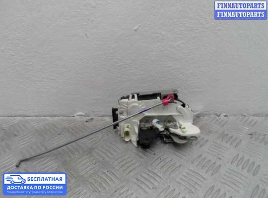 Замок боковой двери на Dodge RAM IV (DS/DJ)