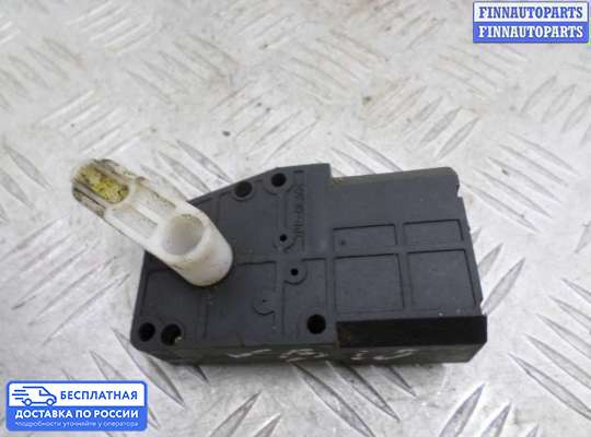 Моторчик заслонки печки на Mazda MPV II LW