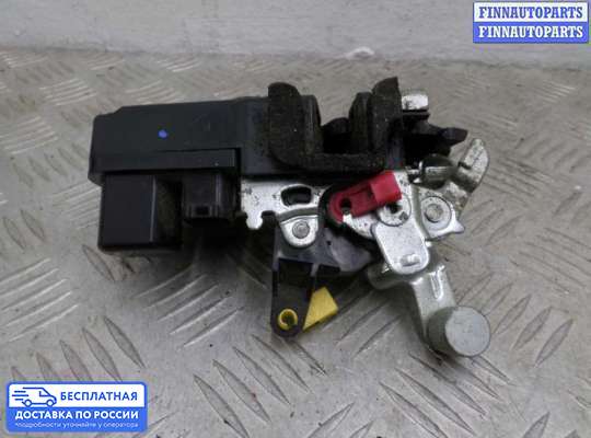 Замок боковой двери на Jeep Grand Cherokee III (WK, WH)