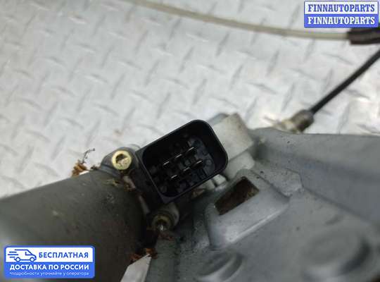 Стеклоподъемник электрический на Mercedes-Benz C (W203)