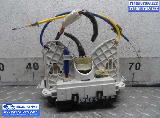 Блок управления печкой на Subaru Forester III (SH)