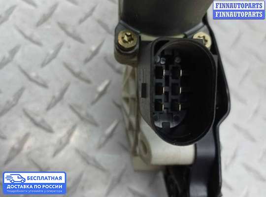 Стеклоподъемник электрический на BMW 5 (E60/E61)