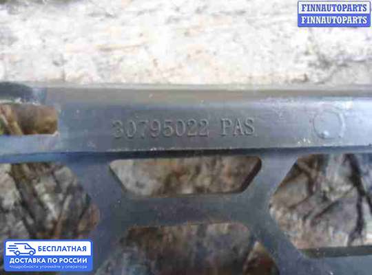 Решетка (заглушка) бампера на Volvo S60 II | V60 (P3)