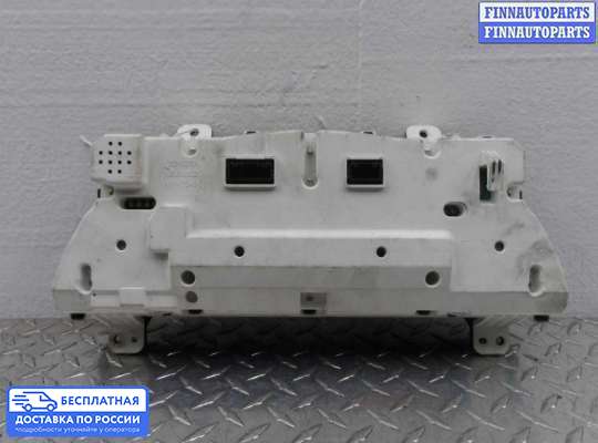 Щиток приборов на Toyota Camry XV40