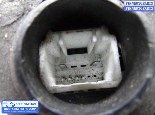 Замок боковой двери на Toyota RAV4 III (XA30)