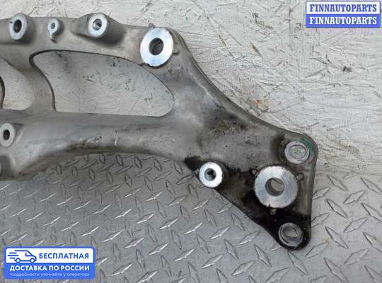 Кронштейн прочее на Honda Crosstour