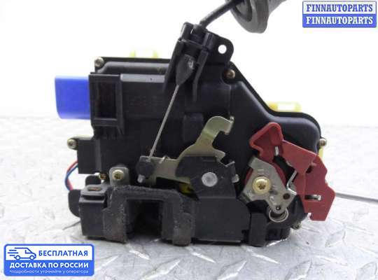 Замок боковой двери на Audi A8 (D3, 4E)