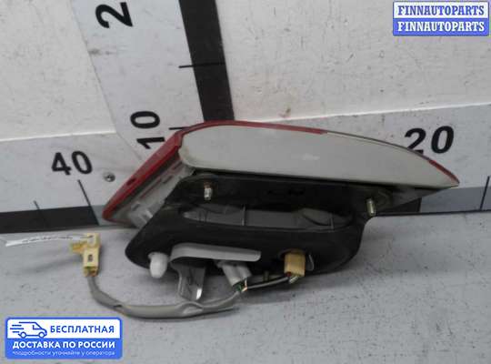 Фонарь крышки багажника на Toyota Camry XV40
