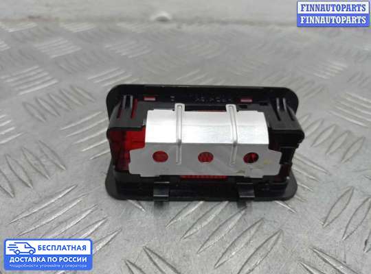 Фонарь салона (плафон) на BMW 7 (F01/F02)