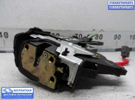 Замок боковой двери на Toyota RAV4 II (XA20)