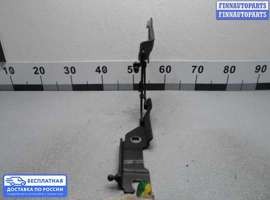 Петля капота на BMW X1 (E84)