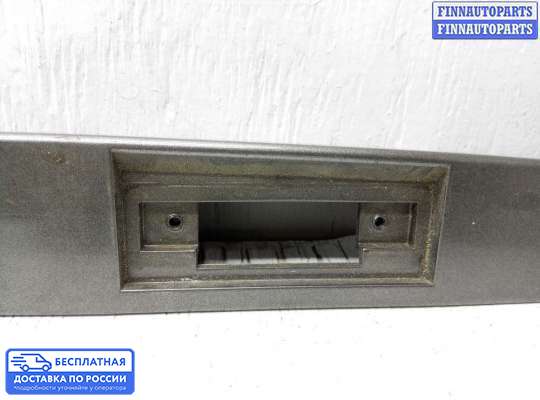 Планка подсветки номера на SEAT Alhambra I (7MS)