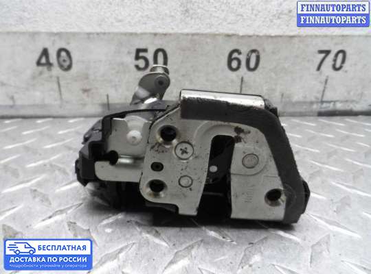 Замок боковой двери на Toyota Camry XV40