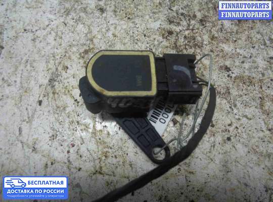 Датчик дорожного просвета на BMW X5 (E70)