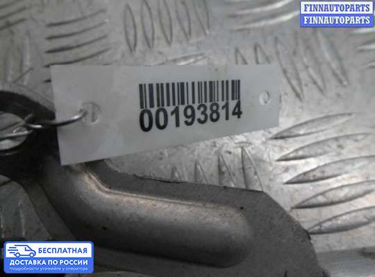 Патрубок (трубка, шланг) на Audi A8 (D4, 4H)