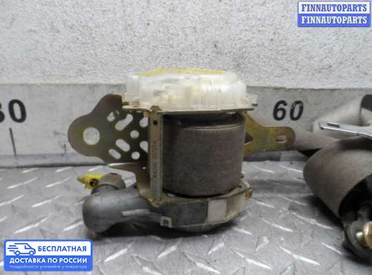 Ремень безопасности на Toyota Camry XV30