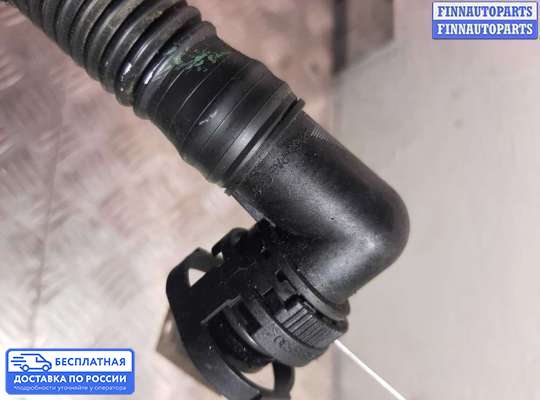 Патрубок (трубка, шланг) на Audi A6 (C7)