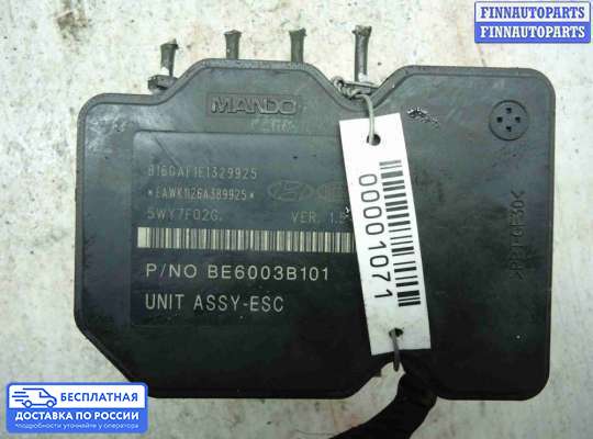 Блок ABS на Hyundai ix35 I / Tucson II (LM)