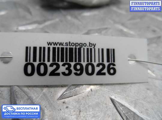 Петля двери на Hyundai Santa Fe II (CM)