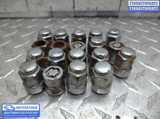 Болт колесный (гайка) на Honda Crosstour